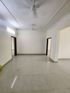 3 BHK +Builder Floor For Rent in Green Fields Colony