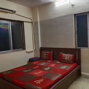Bedroom in 2 BHK Apartment at Sai Raj Garden, Kandivali West – for Rent