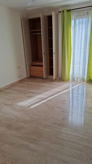 Room in 4 BHK Builder Floor at Vasant Vihar – for Rent