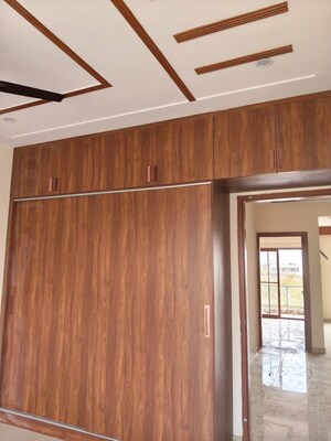 Furnished Amenities in 3 BHK Builder Floor at Sector 9a – for Rent
