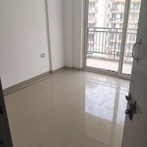 2 BHK Apartment For Rent in Signature Global Signum 37D, Sector 37d