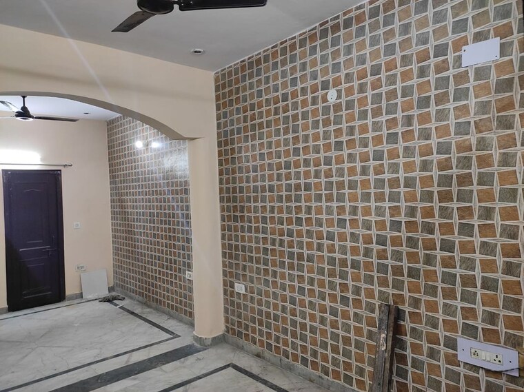 Balcony, sector 9 3 Bedroom 2250 Sq.Ft. Builder Floor In Sector 9 Gurgaon 10684191