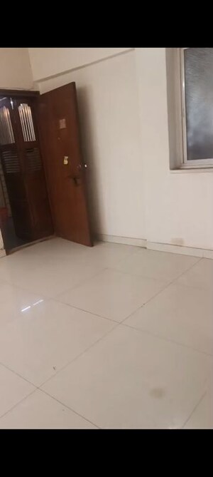 Room in 2 BHK Apartment at Chembur – for Rent