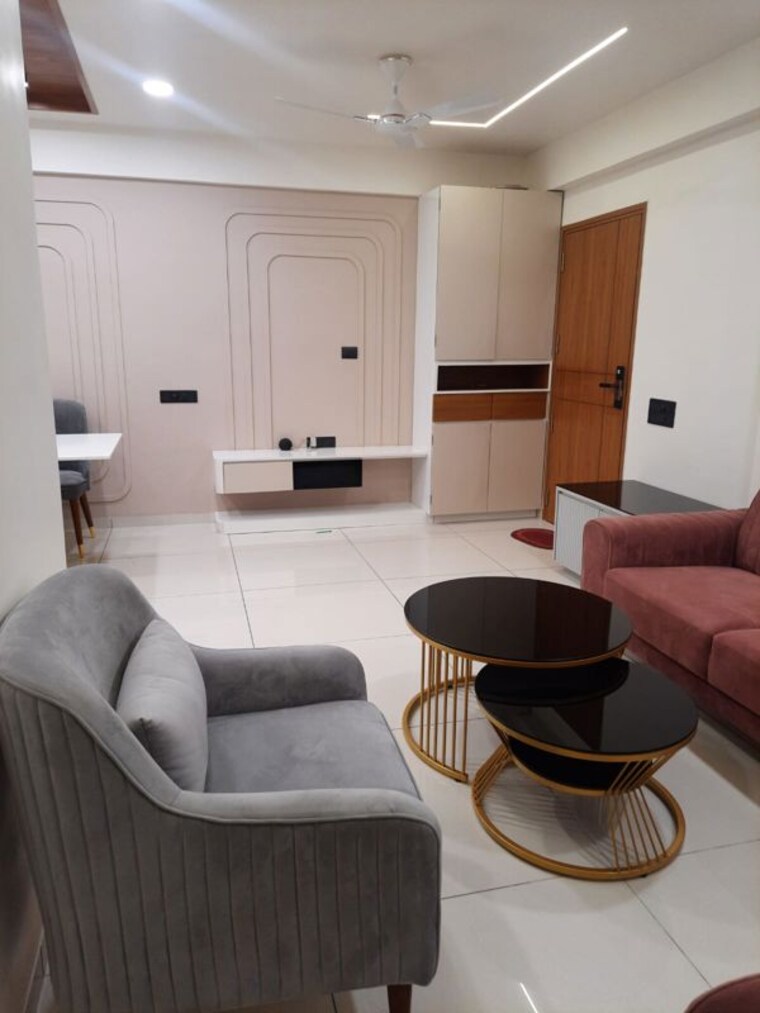 Living Room, deep-indraprasth 3 Bedroom 1850 Sq.Ft. Apartment In Satellite Ahmedabad 10696853
