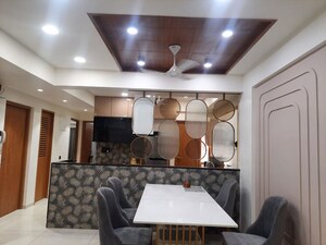 Team Area in 3 BHK Apartment at Deep Indraprasth, Satellite – for Rent
