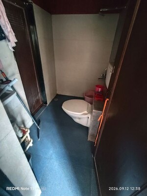 Furnished Amenities in 1.5 BHK Apartment at Squarefeet Grand Square, Anand Nagar – for Rent