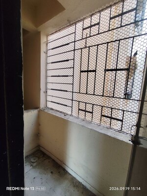 Room in 1.5 BHK Apartment at Squarefeet Grand Square, Anand Nagar – for Rent