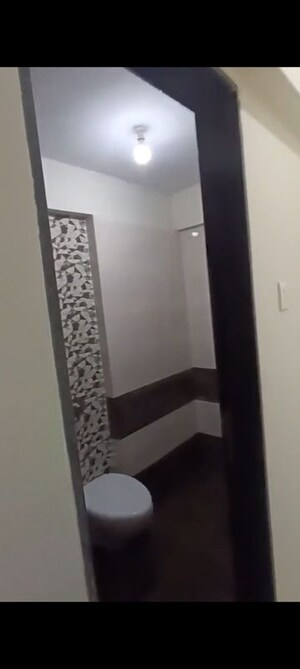 Attached Bathroom in 2 BHK Apartment at Nehru Nagar – for Rent