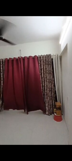Bedroom in 2 BHK Apartment at Nehru Nagar – for Rent