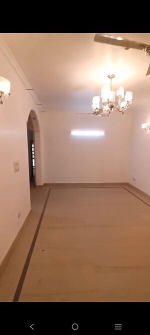 3 BHK Independent House For Rent in Chittaranjan Park