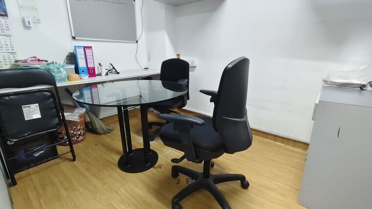 Gym, sahar-plaza Commercial Office Space 525 Sq.Ft. In Andheri East Mumbai 10696913