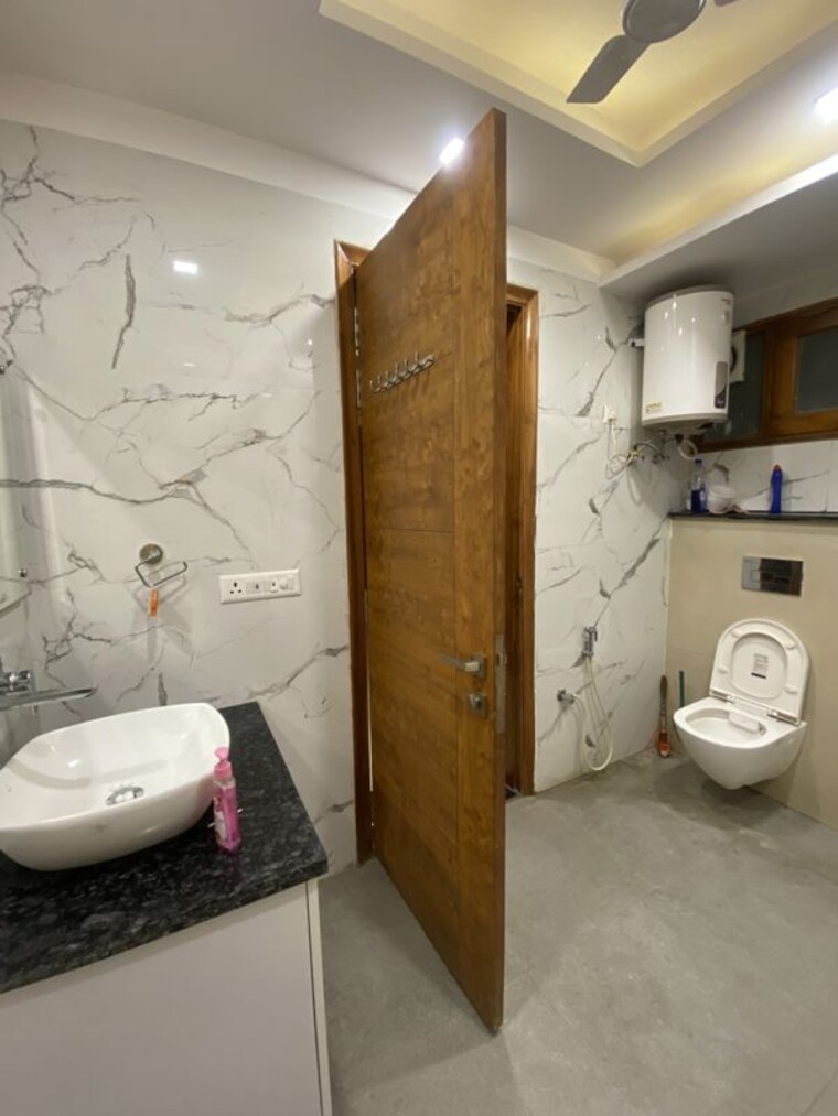 undefined, sector 21c 6+ Bedroom 4500 Sq.Ft. Independent House In Sector 21c Faridabad 10696914