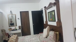 Bedroom in 5 BHK Apartment at Magarpatta Road – for Sale