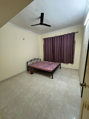 Bedroom in 4 BHK Villa at Pimple Saudagar – for Rent
