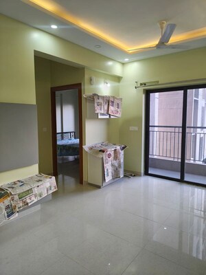 Room in 2 BHK Apartment at Purti Star, Rajarhat New Town – for Sale