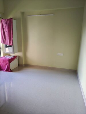 Room in 2 BHK Apartment at Purti Star, Rajarhat New Town – for Sale