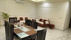 Team Area in 3 BHK Builder Floor at Jakhan – for Rent