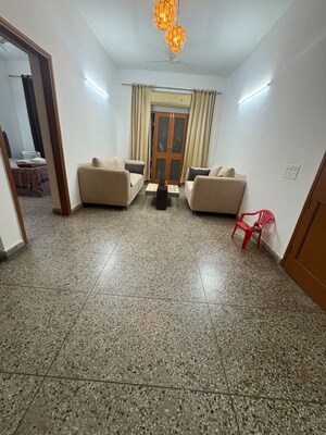 Living Room in 2 BHK Builder Floor at Palam Vihar – for Rent