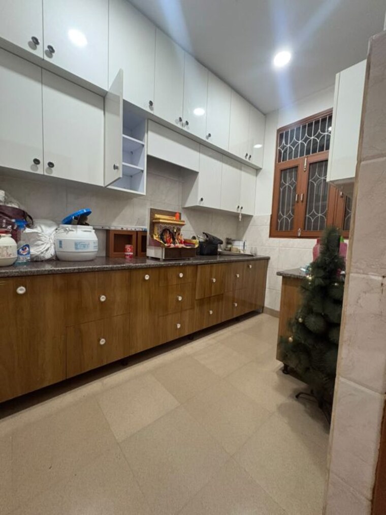 Kitchen, palam vihar 2 Bedroom 200 Sq.Yd. Builder Floor In Palam Vihar Gurgaon 10696946