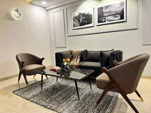 Team Area in 1 BHK Apartment at Dlf Cyber City, Sector 24 – for Rent