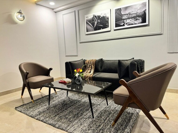 Team Area, dlf-cyber-city 1 Bedroom 890 Sq.Ft. Apartment In Sector 24 Gurgaon 10696949