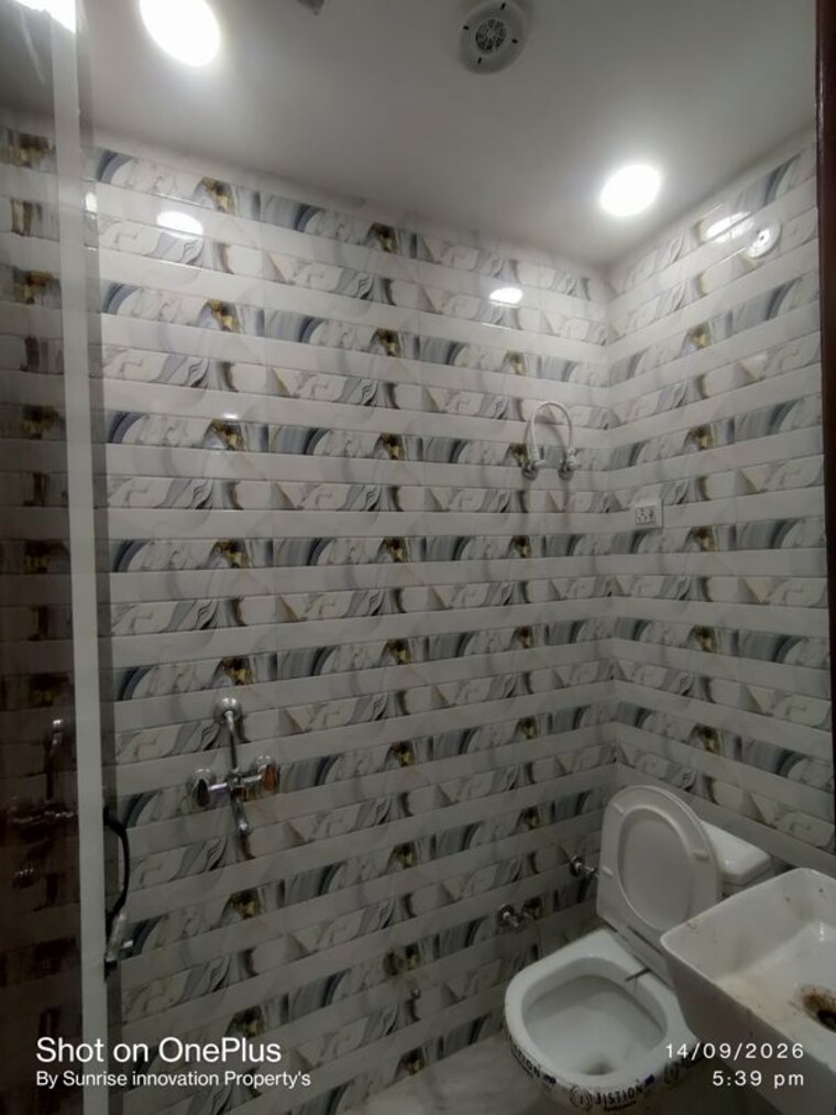 Bathroom, nawada 2 Bedroom 700 Sq.Ft. Builder Floor In Nawada Delhi 10696952