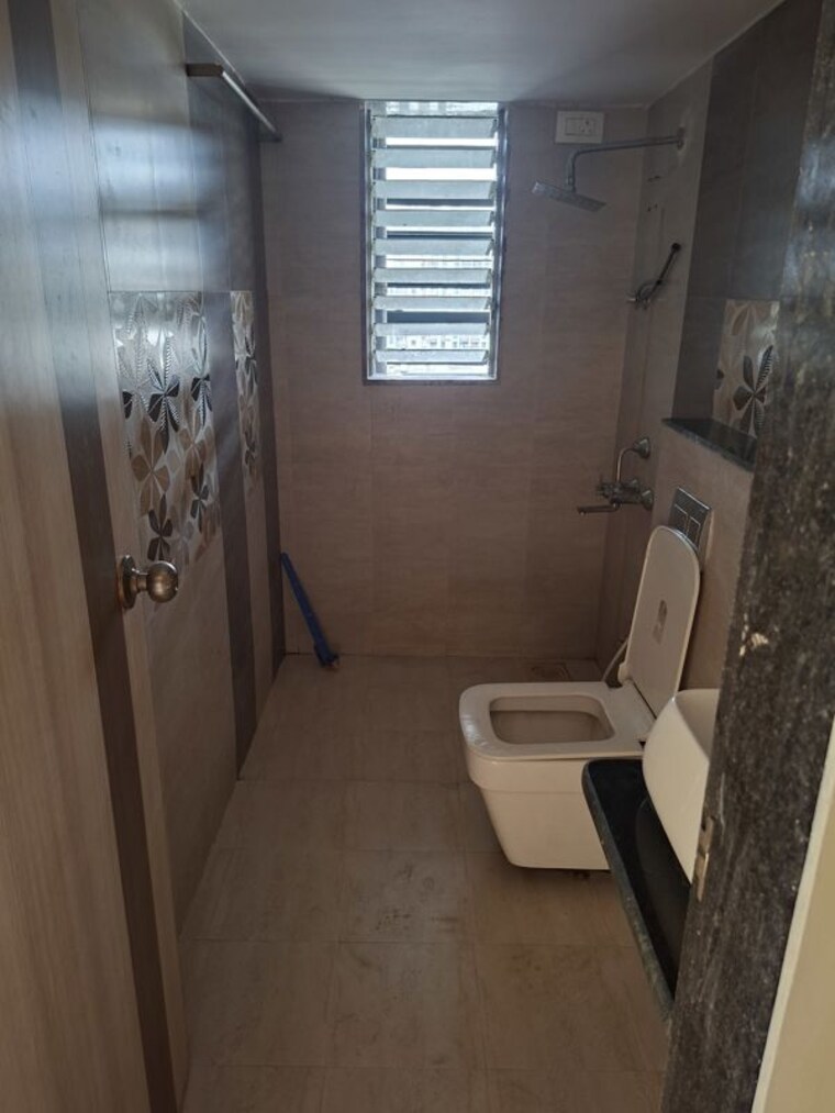 Bathroom, jangid-galaxy 2 Bedroom 711 Sq.Ft. Apartment In Ghodbunder Road Thane 10696956