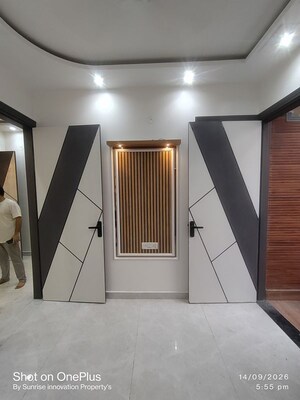 Room in 2 BHK Builder Floor at Nawada – for Rent