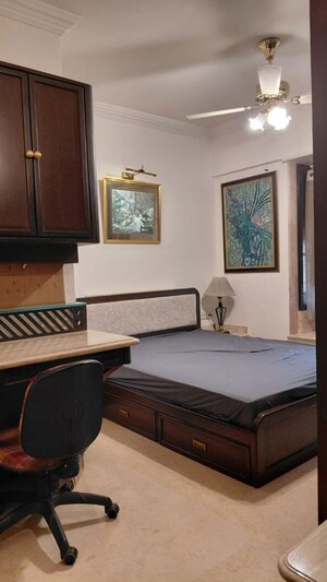 Bedroom in 3 BHK Apartment at Royal Manor, Bandra West – for Rent
