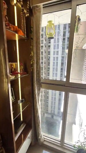 Furnished Amenities in 1 BHK Apartment at Lodha Amara, Kolshet Road – for Sale
