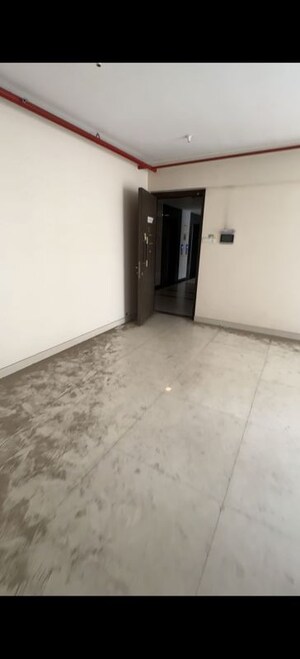 Room in 2 BHK Apartment at Sheth Avalon, Laxmi Nagar – for Sale