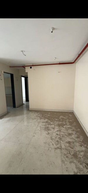 Room in 2 BHK Apartment at Sheth Avalon, Laxmi Nagar – for Sale
