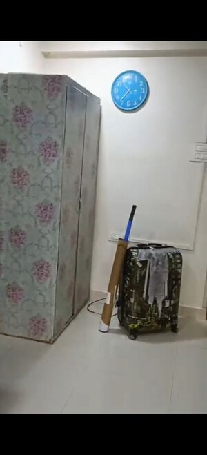 Furnished Amenities in 1 BHK Apartment at Panchavati CHS Andheri, Andheri West – for Rent