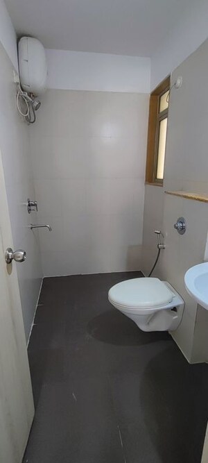 Bathroom in 1.5 BHK Apartment at Lodha Casa Rio, Dombivli East – for Sale