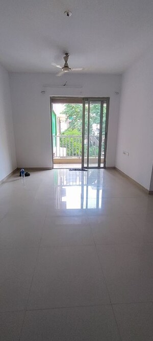 1.5 BHK Apartment For Sale in Lodha Casa Rio, Dombivli East