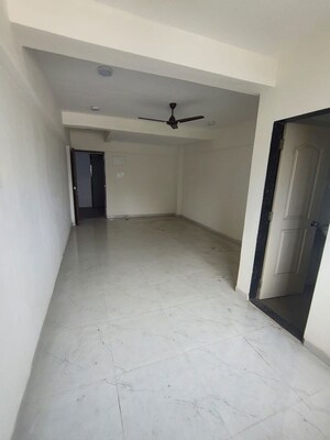 Room in  Office Space at Bhagwati Shiv Anand, Tembhi Naka – for Rent