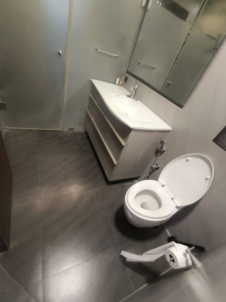 Bathroom, sabri-building-apartment 2 Bedroom 956 Sq.Ft. Apartment In Chembur Mumbai 10697102