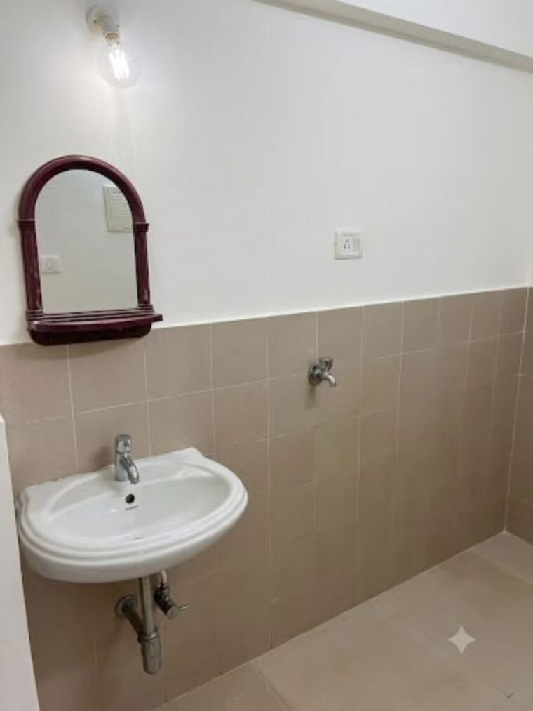 Bathroom, everest-world-gardenia 3 Bedroom 1258 Sq.Ft. Apartment In Dhokali Thane 10697118