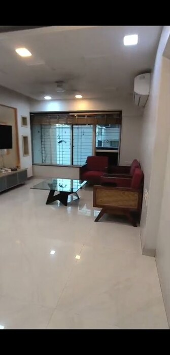 3 BHK +  1450 Sq.Ft. Apartment in Powai Vihar