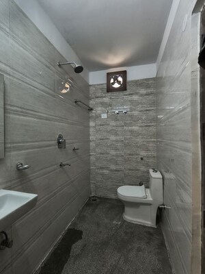 Bathroom in 3 BHK Builder Floor at Sector 17 – for Rent