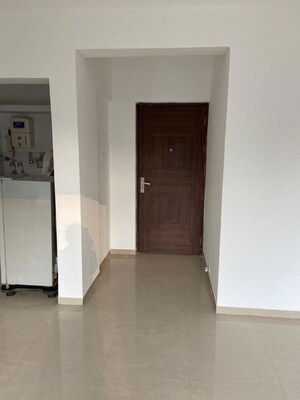 Room in 2 BHK Apartment at Blue 33 Mayfair, Balewadi – for Rent