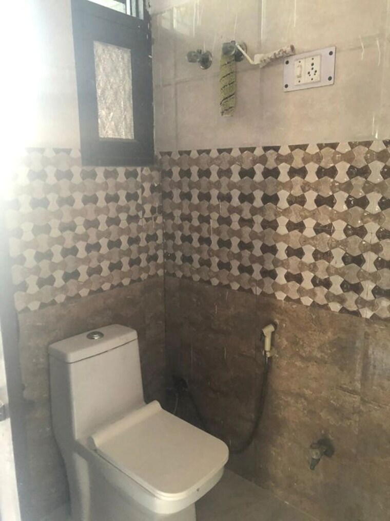 Bathroom, rwa-apartments-sector-53 2 Bedroom 1250 Sq.Ft. Independent House In Sector 53 Noida 10697185