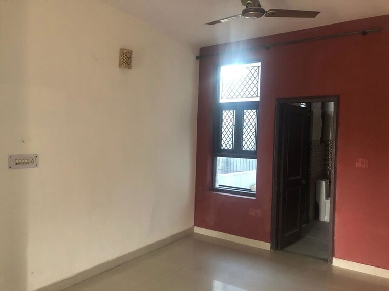 Room, rwa-apartments-sector-53 2 Bedroom 1250 Sq.Ft. Independent House In Sector 53 Noida 10697185