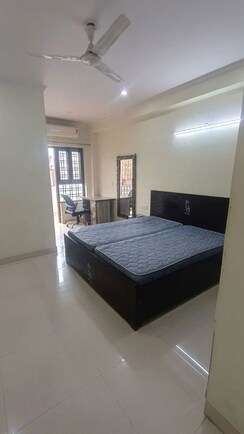 3 BHK Builder Floor For Rent in Sector 52