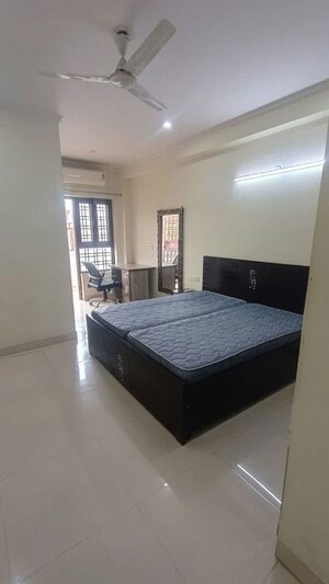3 BHK Builder Floor For Rent in Sector 52