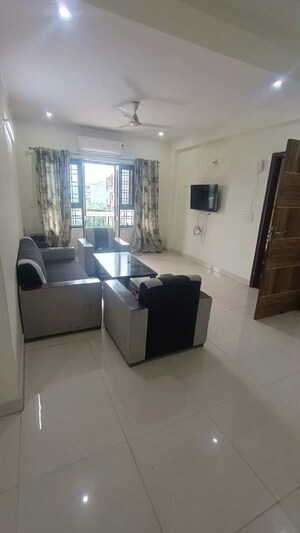 Living Room in 3 BHK Builder Floor at Sector 52 – for Rent