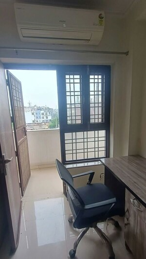 Balcony in 3 BHK Builder Floor at Sector 52 – for Rent