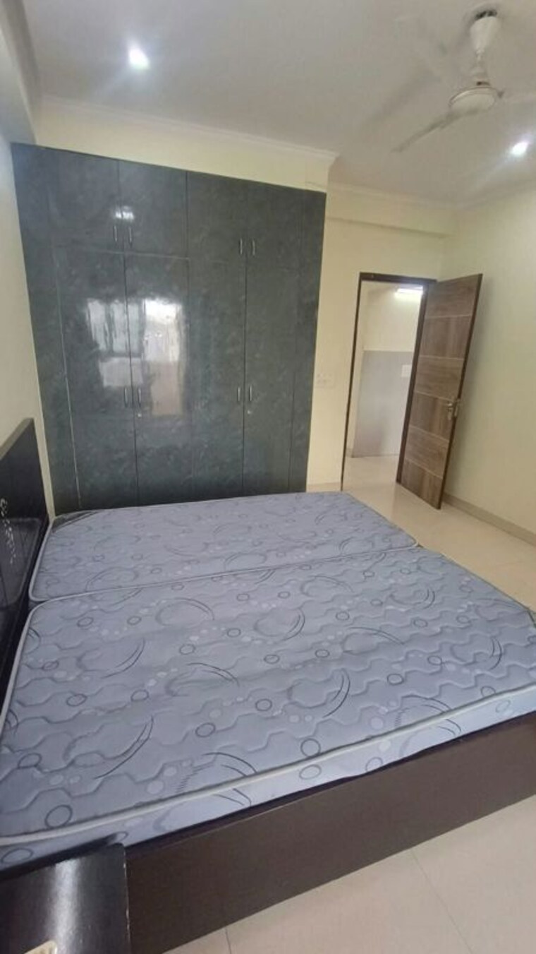 Master Bedroom, sector 52 3 Bedroom 2200 Sq.Ft. Builder Floor In Sector 52 Gurgaon 10697179
