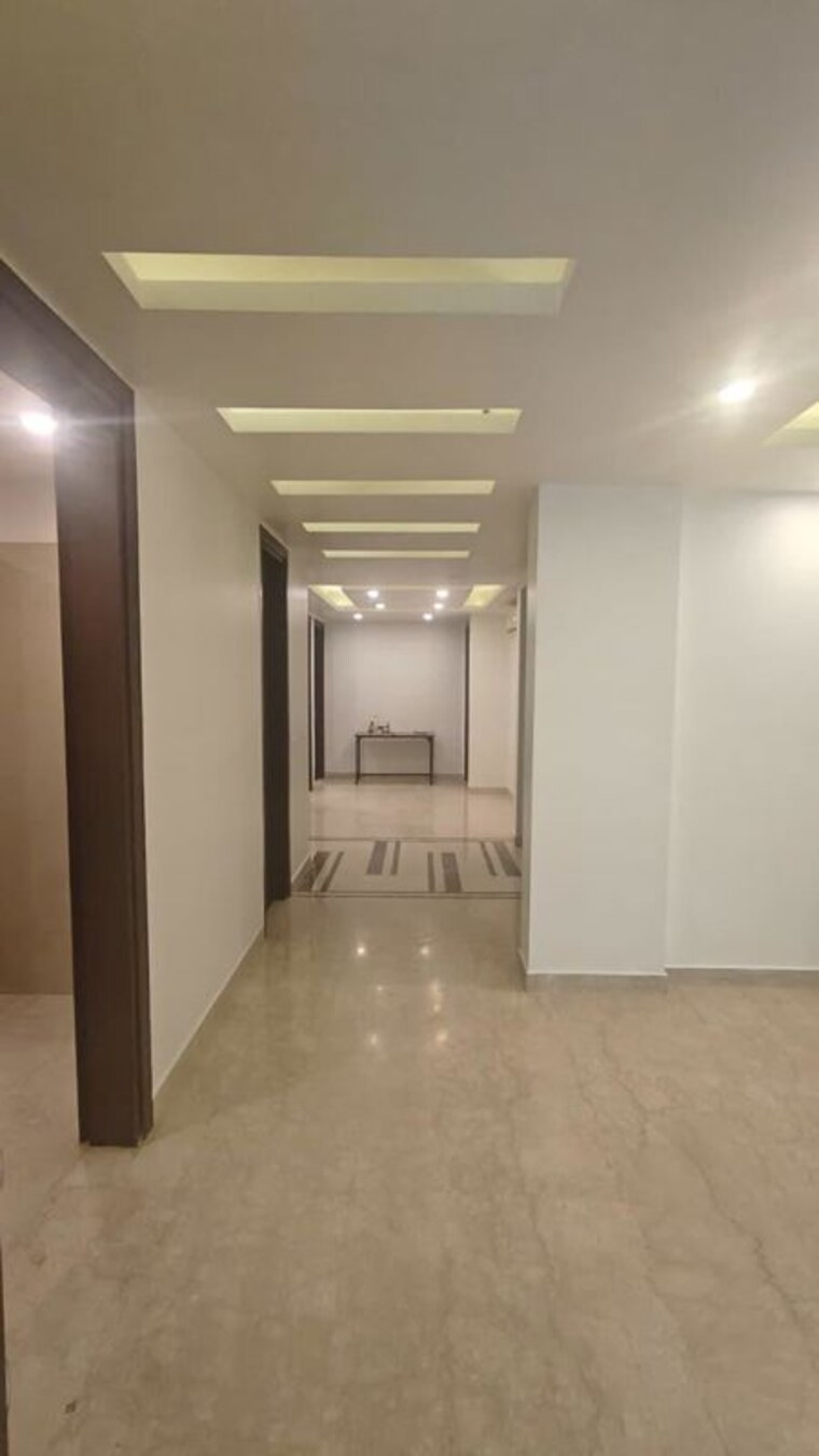 undefined, dlf-hamilton-court 3 Bedroom 2650 Sq.Ft. Apartment In Sector 27 Gurgaon 10697190