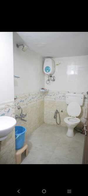 Bathroom in 4 BHK Villa at Sun Orbit, Bodakdev – for Rent